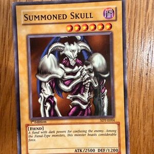 Summoned Skull - 1st Edition - Yu-Gi-Oh!